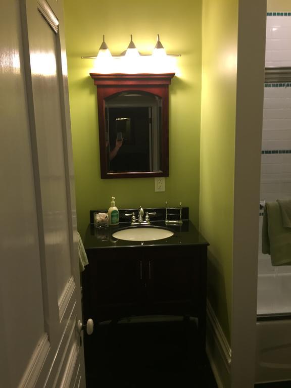 Loyalist Lofts Apartment พิกทัน ภายนอก รูปภาพ