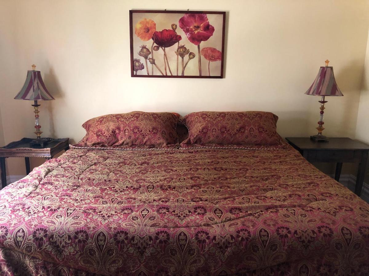 Loyalist Lofts Apartment พิกทัน ภายนอก รูปภาพ